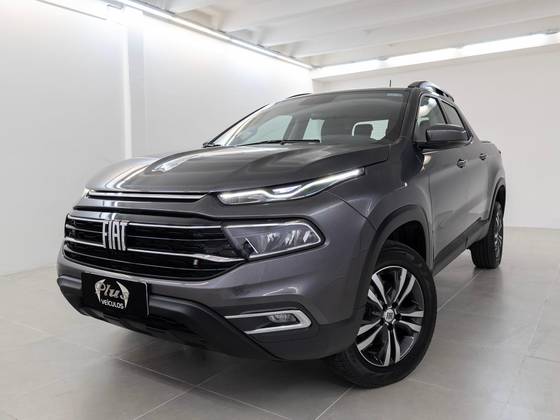 FIAT TORO 1.3 TURBO 270 FLEX FREEDOM AT6 FIAT TORO 1.3 TURBO 270 FLEX FREEDOM AT6